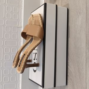 Senso Mollie II Heel Sandal in butterscotch size 37